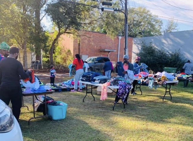 Lydia's Free Clothing Giveaway